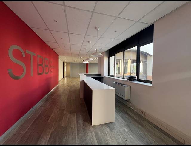 210M² OFFICE TO LET IN ILLOVO